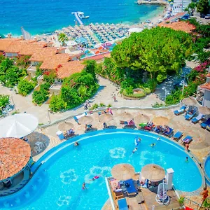 Bougainville Bay Hotel Saranda